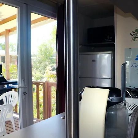 Mobilhome Cote - 3 - Climatise - Tv Campsite